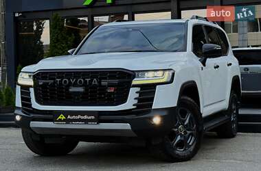 Внедорожник / Кроссовер Toyota Land Cruiser 2022 в Киеве