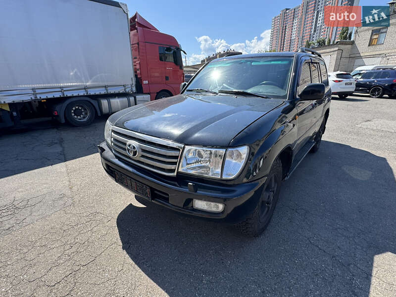 Внедорожник / Кроссовер Toyota Land Cruiser 1999 в Киеве