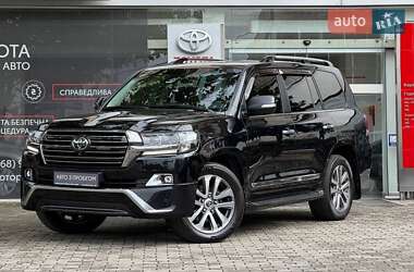 Внедорожник / Кроссовер Toyota Land Cruiser 2017 в Ужгороде