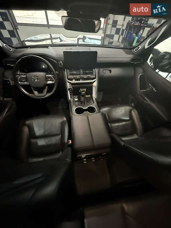 Внедорожник / Кроссовер Toyota Land Cruiser 2021 в Харькове