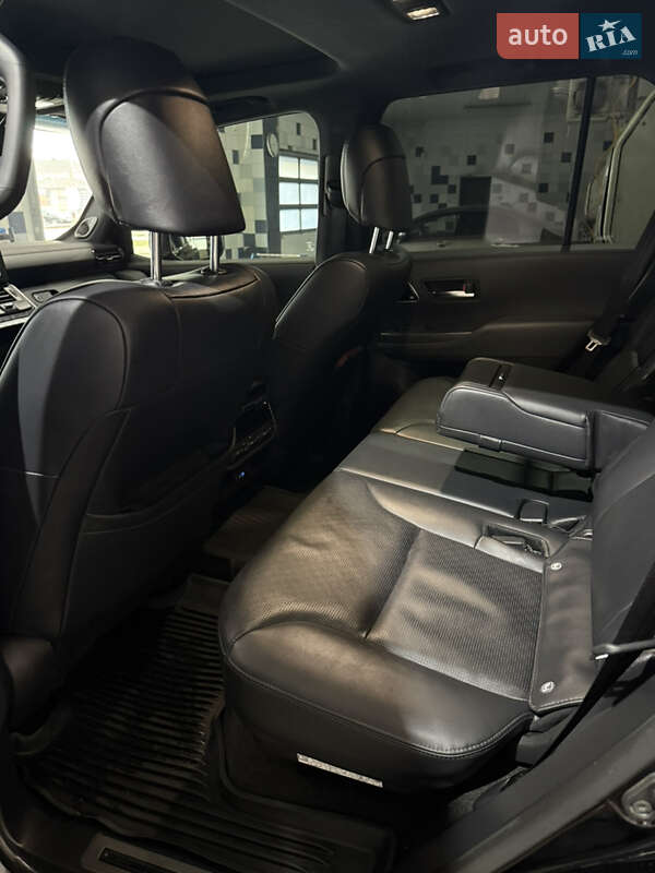 Внедорожник / Кроссовер Toyota Land Cruiser 2021 в Харькове