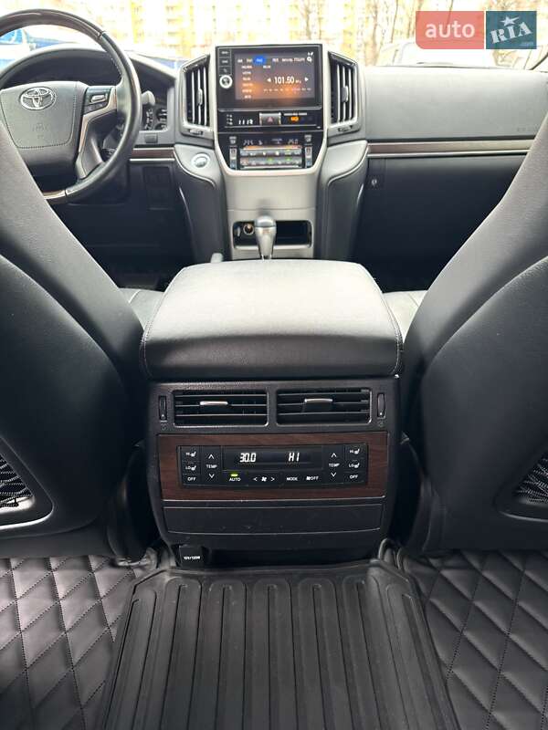 Внедорожник / Кроссовер Toyota Land Cruiser 2020 в Броварах