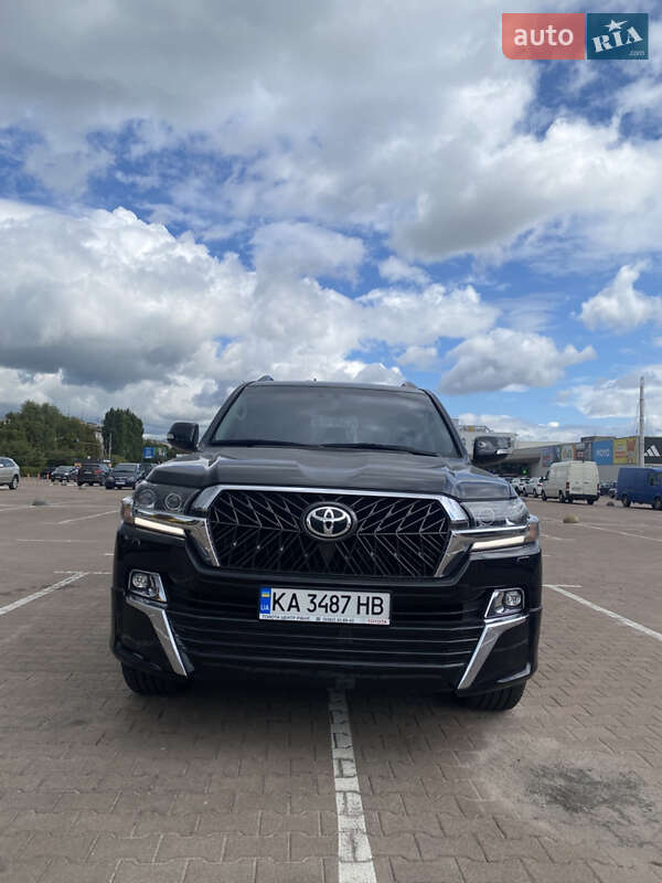 Внедорожник / Кроссовер Toyota Land Cruiser 2020 в Житомире