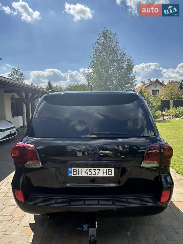 Позашляховик / Кросовер Toyota Land Cruiser 2013 в Києві фото 3 Позашляховик / Кросовер Toyota Land Cruiser 2013 в Києві