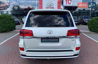 Внедорожник / Кроссовер Toyota Land Cruiser 2019 в 