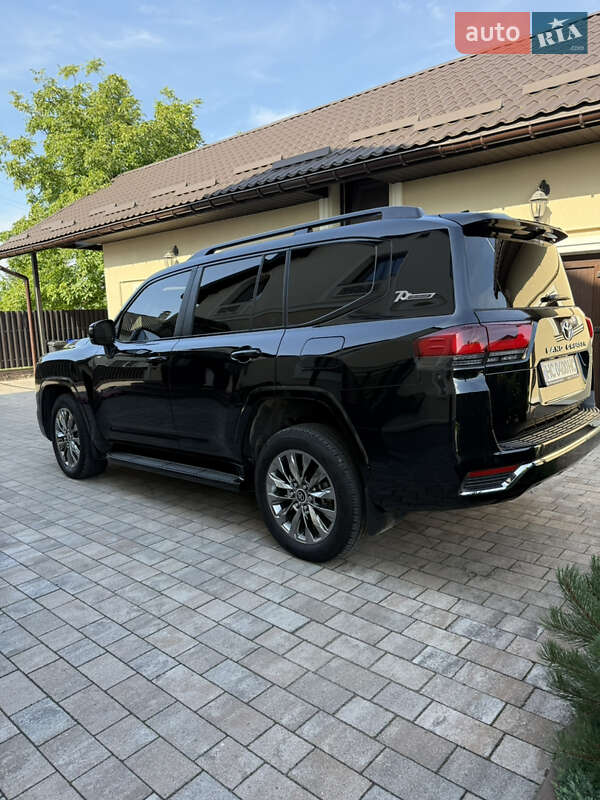Внедорожник / Кроссовер Toyota Land Cruiser 2022 в Львове фото 5 Внедорожник / Кроссовер Toyota Land Cruiser 2022 в Львове