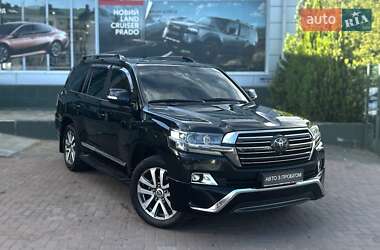 Внедорожник / Кроссовер Toyota Land Cruiser 2016 в Черновцах