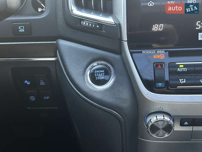 Внедорожник / Кроссовер Toyota Land Cruiser 2016 в Черновцах