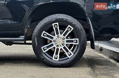 Позашляховик / Кросовер Toyota Land Cruiser 2008 в 