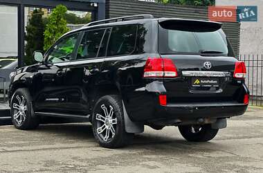 Позашляховик / Кросовер Toyota Land Cruiser 2008 в 