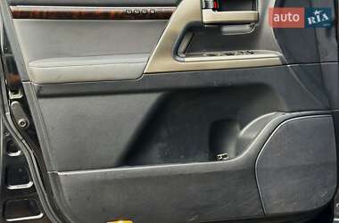 Позашляховик / Кросовер Toyota Land Cruiser 2008 в 