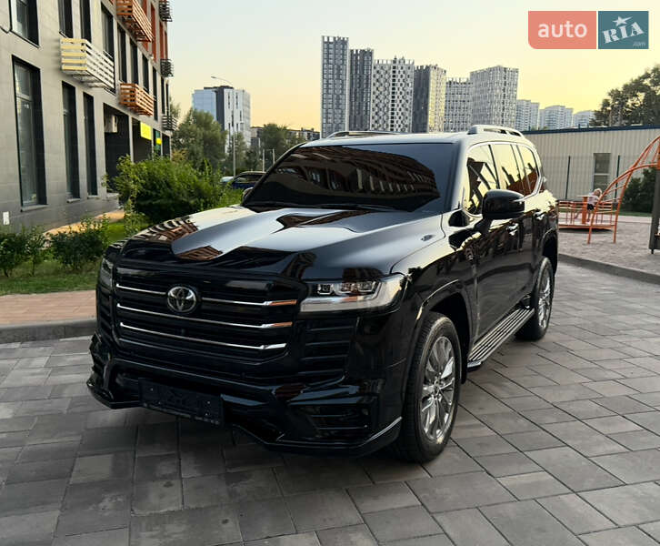 Внедорожник / Кроссовер Toyota Land Cruiser 2021 в Киеве