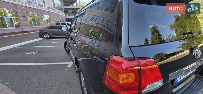 Внедорожник / Кроссовер Toyota Land Cruiser 2012 в Одессе фото 3 Внедорожник / Кроссовер Toyota Land Cruiser 2012 в Одессе