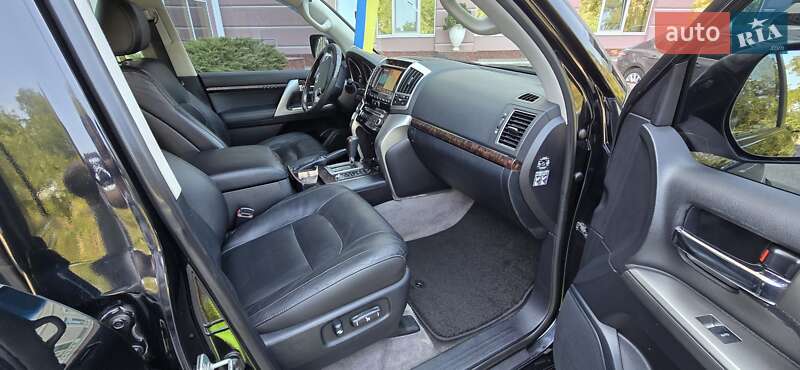 Внедорожник / Кроссовер Toyota Land Cruiser 2012 в Одессе фото 20 Внедорожник / Кроссовер Toyota Land Cruiser 2012 в Одессе