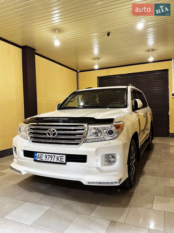Внедорожник / Кроссовер Toyota Land Cruiser 2013 в Кривом Роге фото 7 Внедорожник / Кроссовер Toyota Land Cruiser 2013 в Кривом Роге