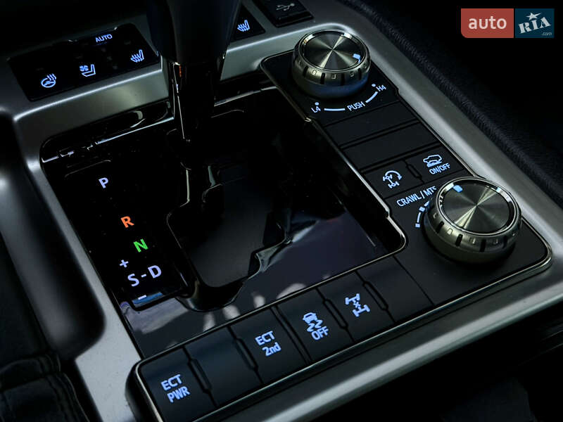 Внедорожник / Кроссовер Toyota Land Cruiser 2016 в Харькове