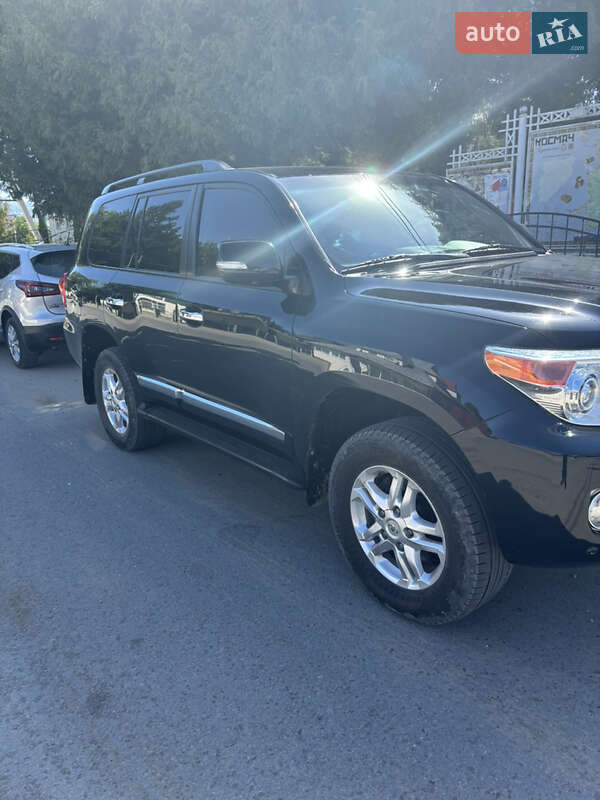 Внедорожник / Кроссовер Toyota Land Cruiser 2013 в Ивано-Франковске фото 3 Внедорожник / Кроссовер Toyota Land Cruiser 2013 в Ивано-Франковске