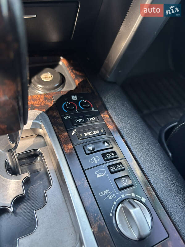 Внедорожник / Кроссовер Toyota Land Cruiser 2013 в Ивано-Франковске фото 13 Внедорожник / Кроссовер Toyota Land Cruiser 2013 в Ивано-Франковске