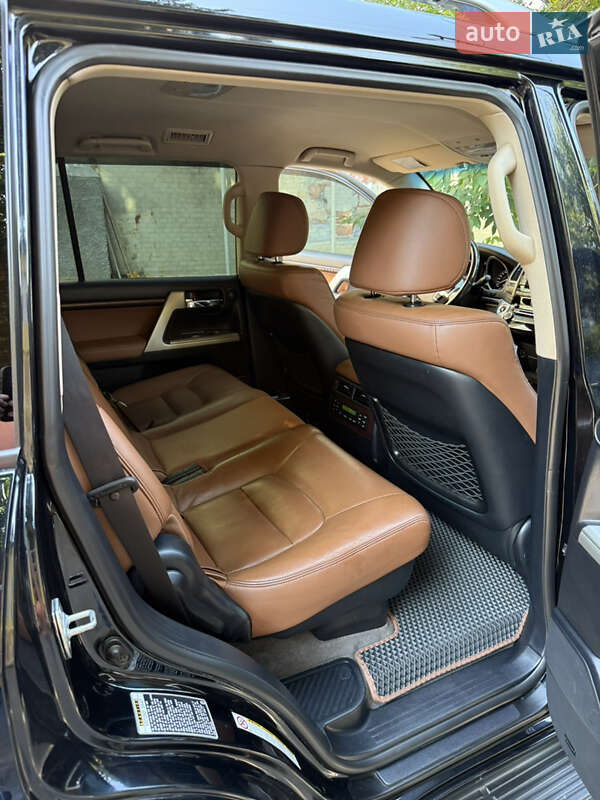 Внедорожник / Кроссовер Toyota Land Cruiser 2014 в Киеве