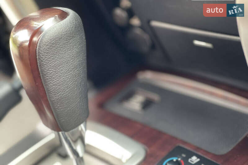 Внедорожник / Кроссовер Toyota Land Cruiser 2014 в Киеве