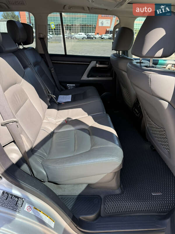 Внедорожник / Кроссовер Toyota Land Cruiser 2008 в Киеве