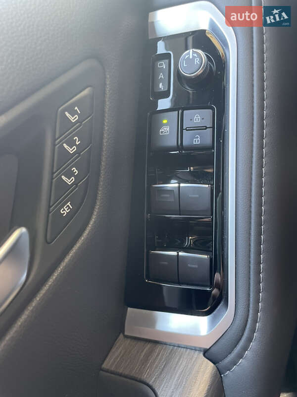 Внедорожник / Кроссовер Toyota Land Cruiser 2022 в Киеве фото 9 Внедорожник / Кроссовер Toyota Land Cruiser 2022 в Киеве