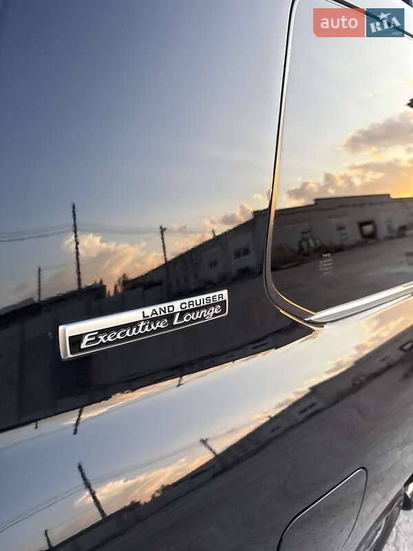 Внедорожник / Кроссовер Toyota Land Cruiser 2020 в Коростышеве