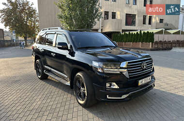 Внедорожник / Кроссовер Toyota Land Cruiser 2016 в Днепре