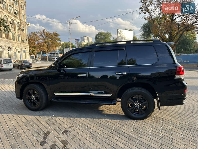Внедорожник / Кроссовер Toyota Land Cruiser 2016 в Днепре