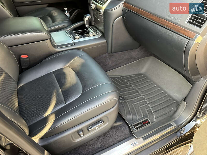 Внедорожник / Кроссовер Toyota Land Cruiser 2016 в Днепре