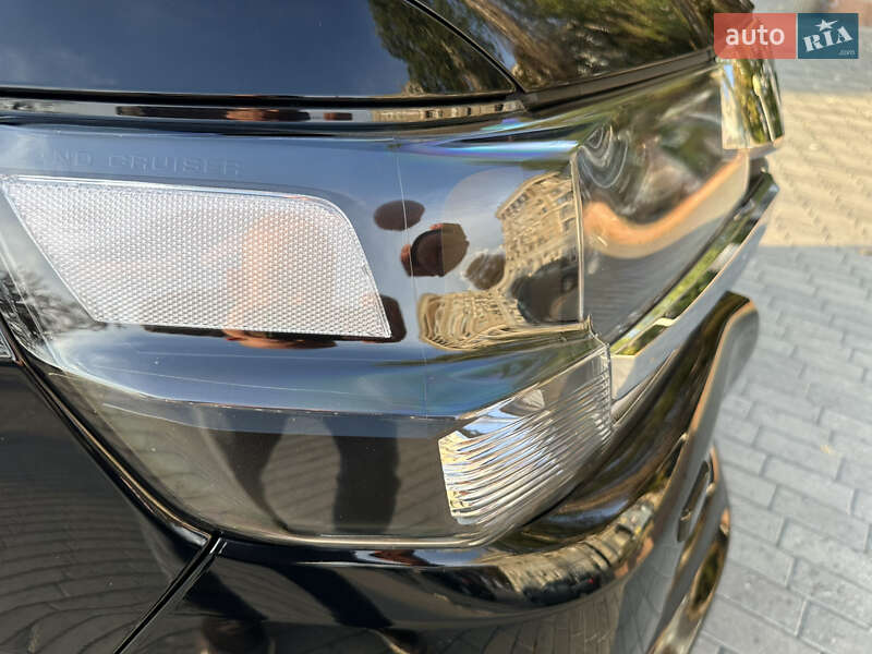 Внедорожник / Кроссовер Toyota Land Cruiser 2016 в Днепре