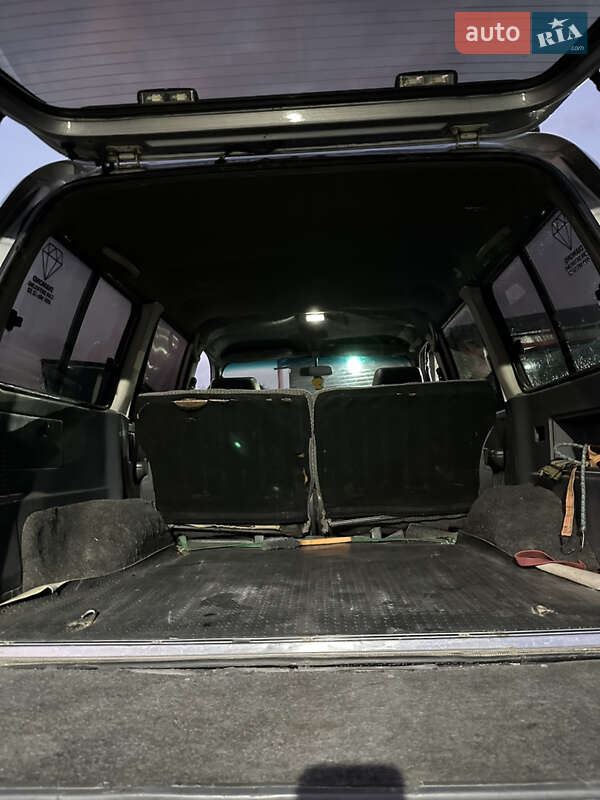 Внедорожник / Кроссовер Toyota Land Cruiser 1994 в Рахове