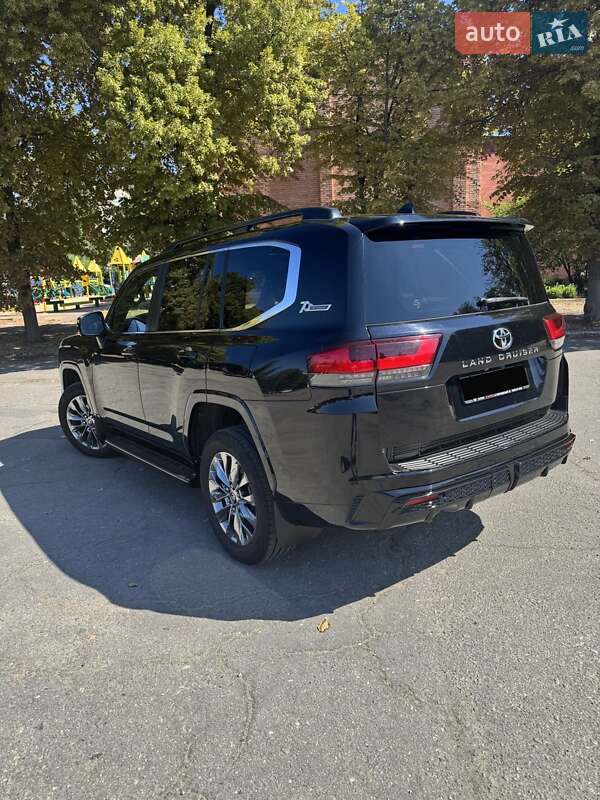 Внедорожник / Кроссовер Toyota Land Cruiser 2022 в Лозовой