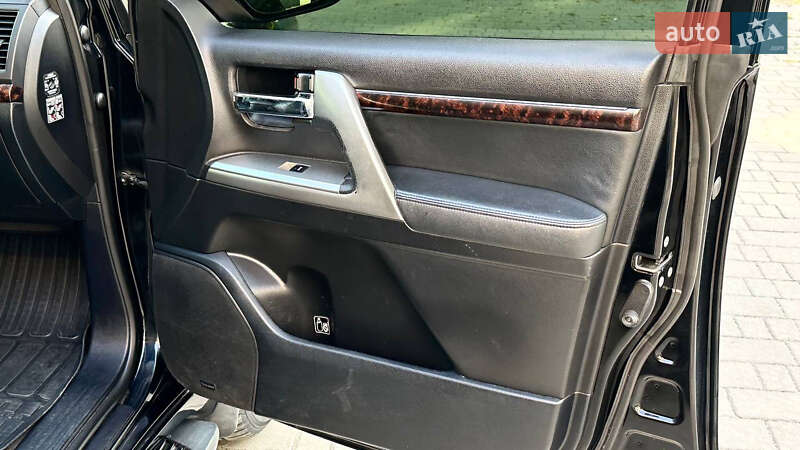 Внедорожник / Кроссовер Toyota Land Cruiser 2012 в Запорожье фото 17 Внедорожник / Кроссовер Toyota Land Cruiser 2012 в Запорожье