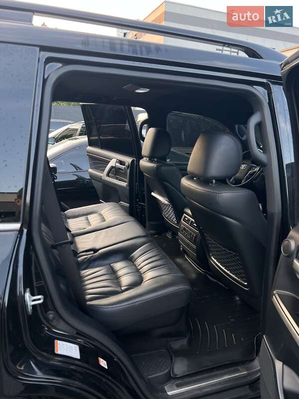 Внедорожник / Кроссовер Toyota Land Cruiser 2019 в Черкассах
