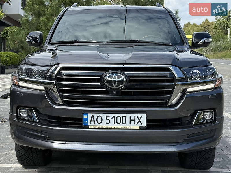 Позашляховик / Кросовер Toyota Land Cruiser 2018 в Ужгороді фото 5 Позашляховик / Кросовер Toyota Land Cruiser 2018 в Ужгороді