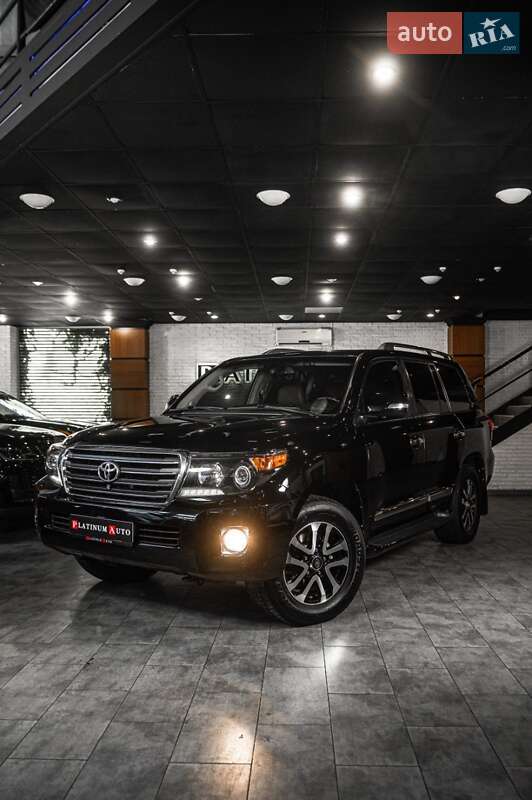 Toyota Land Cruiser 2014