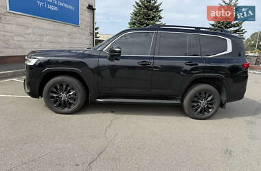 Внедорожник / Кроссовер Toyota Land Cruiser 2023 в Киеве