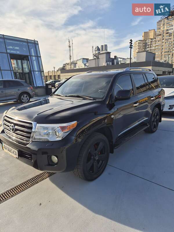 Toyota Land Cruiser 2011 Toyota Land Cruiser 2011