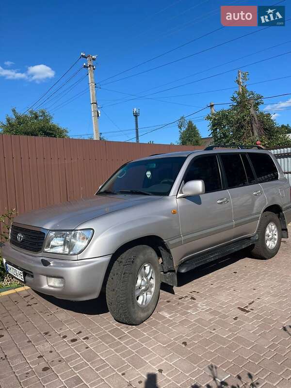 Внедорожник / Кроссовер Toyota Land Cruiser 2001 в Балаклее