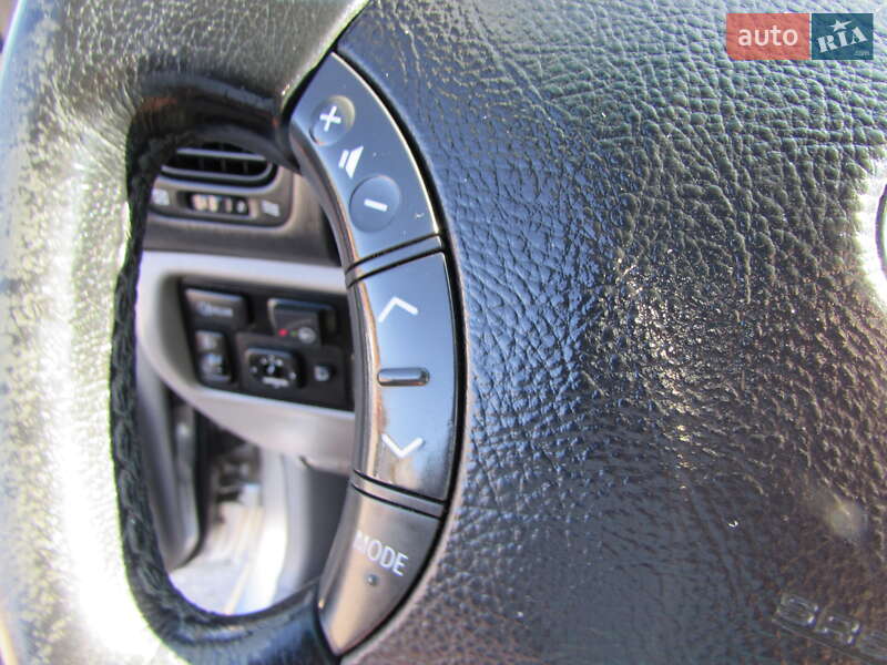 Внедорожник / Кроссовер Toyota Land Cruiser 2004 в Кропивницком