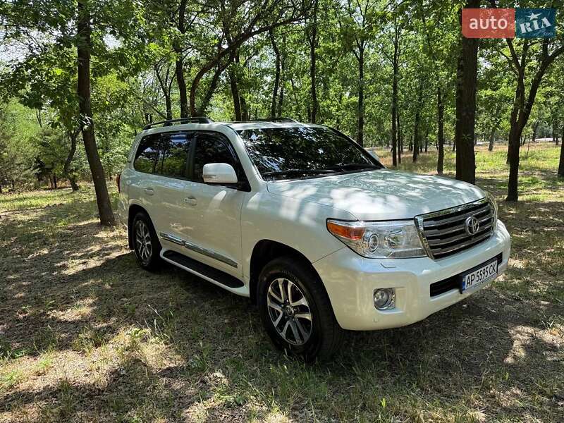 Внедорожник / Кроссовер Toyota Land Cruiser 2013 в Запорожье