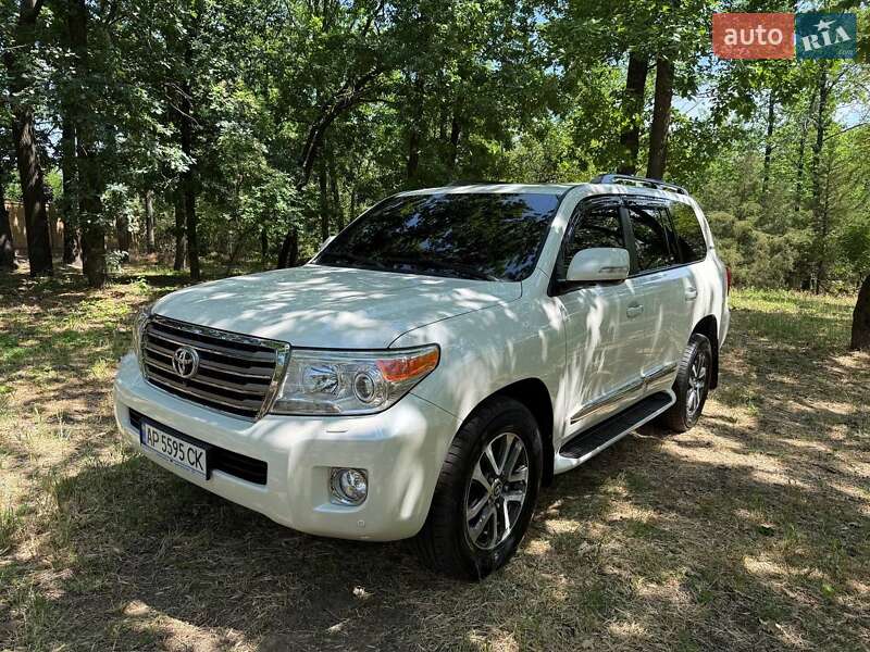 Внедорожник / Кроссовер Toyota Land Cruiser 2013 в Запорожье