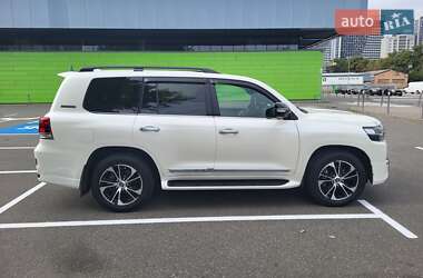 Позашляховик / Кросовер Toyota Land Cruiser 2020 в Києві