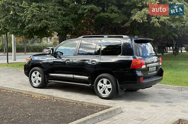 Внедорожник / Кроссовер Toyota Land Cruiser 2014 в 