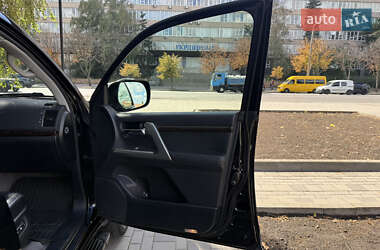 Внедорожник / Кроссовер Toyota Land Cruiser 2014 в 