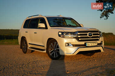 Внедорожник / Кроссовер Toyota Land Cruiser 2016 в Днепре