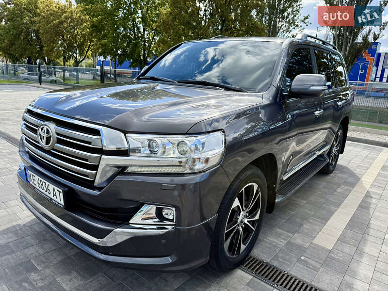 Внедорожник / Кроссовер Toyota Land Cruiser 2020 в Днепре