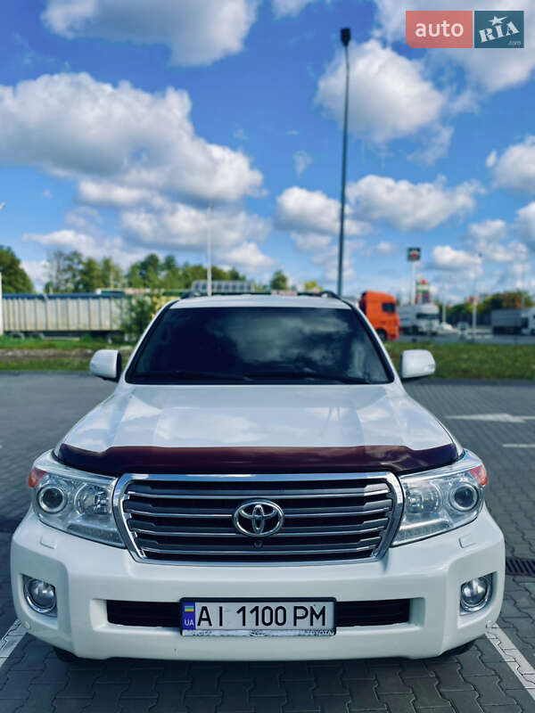 Внедорожник / Кроссовер Toyota Land Cruiser 2012 в Василькове