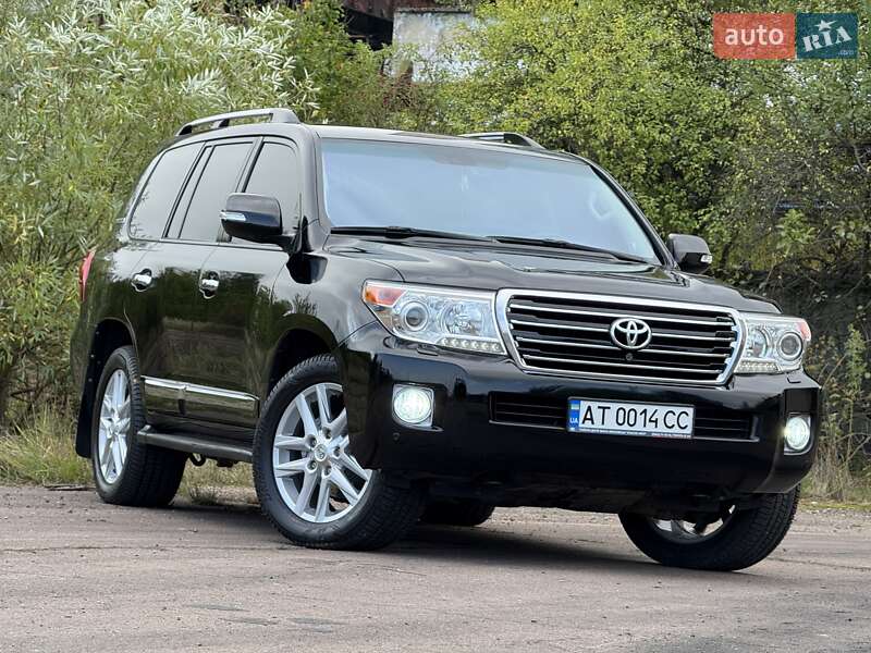Внедорожник / Кроссовер Toyota Land Cruiser 2012 в Калуше